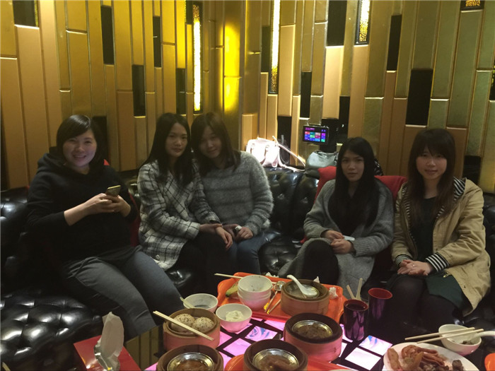 柯尼卡美能達(dá)復(fù)印機(jī)彩印記錄3月科頤壽星生日會